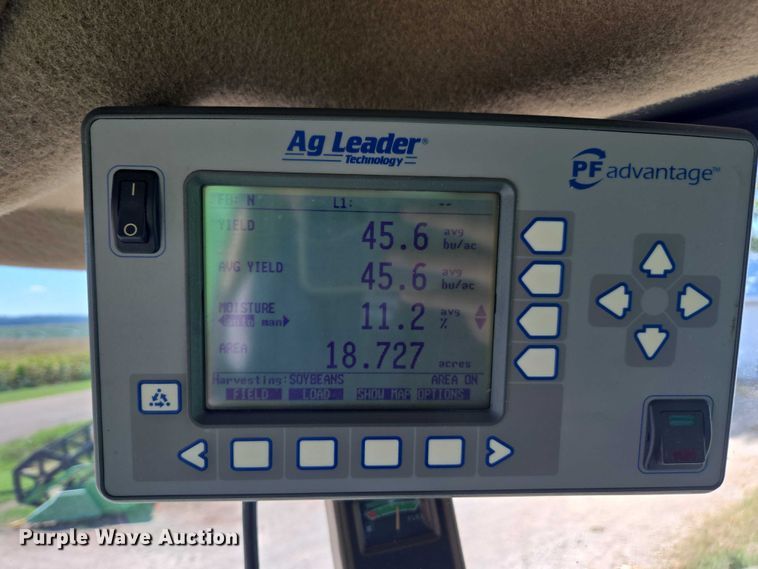 image for item DE2186 1993 John Deere 9500 RWA combine