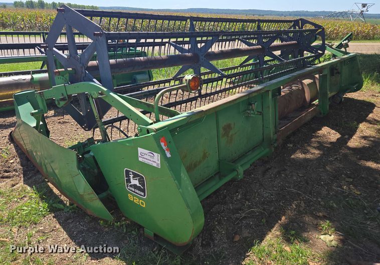image for item DE2188 John Deere 920 flex head