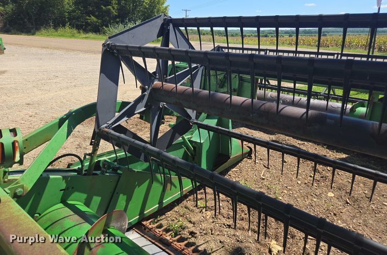 image for item DE2188 John Deere 920 flex head