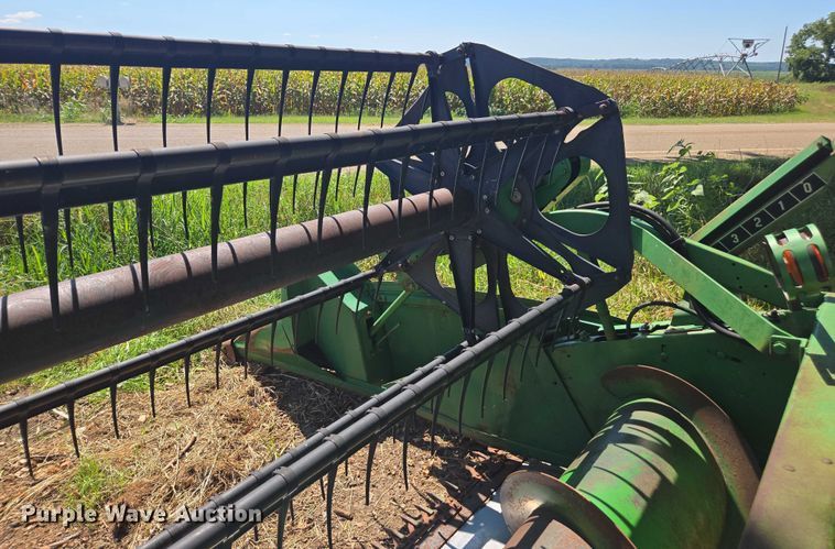 image for item DE2188 John Deere 920 flex head