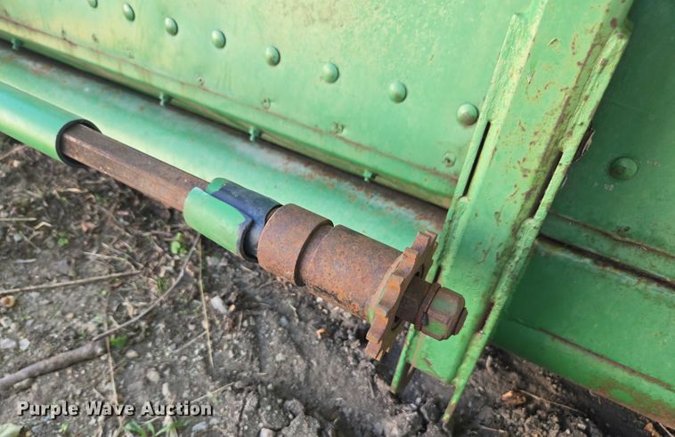 image for item DE2188 John Deere 920 flex head