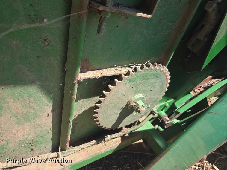 image for item DE2188 John Deere 920 flex head