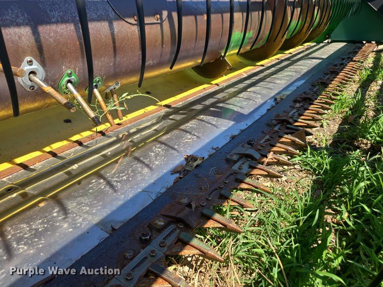 image for item DE2189 John Deere 920 flex head