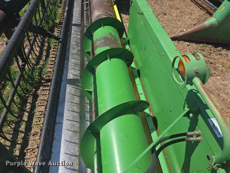 image for item DE2189 John Deere 920 flex head