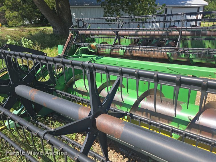 image for item DE2189 John Deere 920 flex head