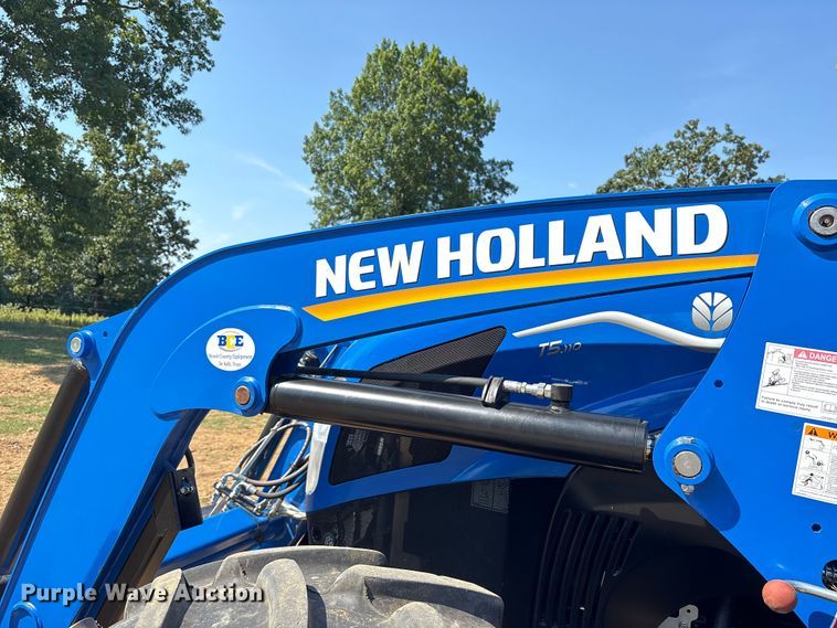 image for item DM1969 2022 New Holland T5.110 MFWD tractor