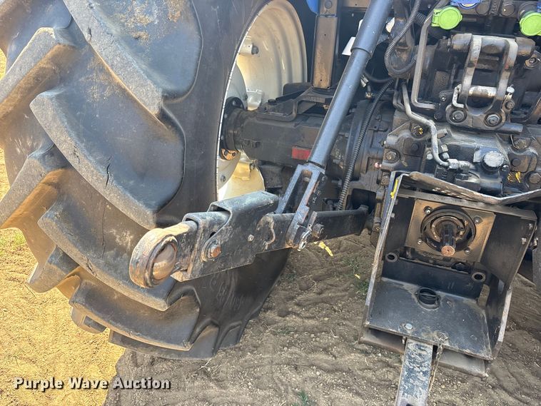 image for item DM1969 2022 New Holland T5.110 MFWD tractor