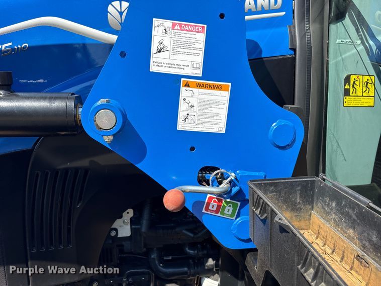 image for item DM1969 2022 New Holland T5.110 MFWD tractor