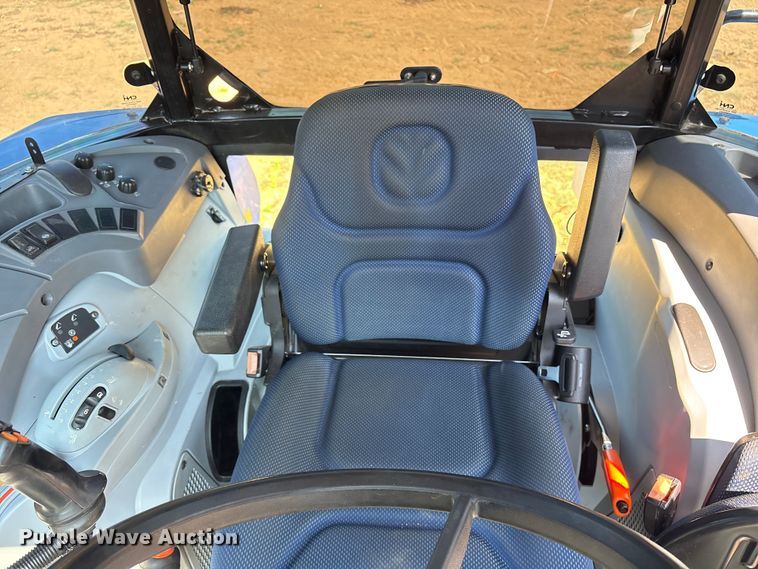 image for item DM1969 2022 New Holland T5.110 MFWD tractor