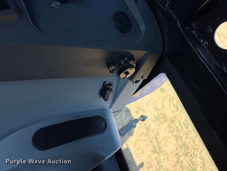 image for item DM1969 2022 New Holland T5.110 MFWD tractor