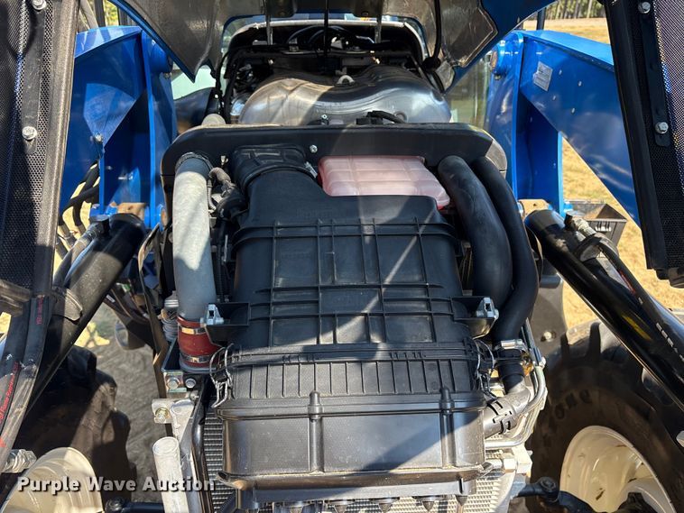 image for item DM1969 2022 New Holland T5.110 MFWD tractor