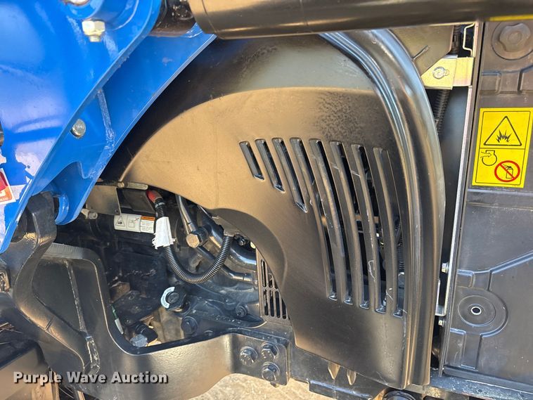 image for item DM1969 2022 New Holland T5.110 MFWD tractor