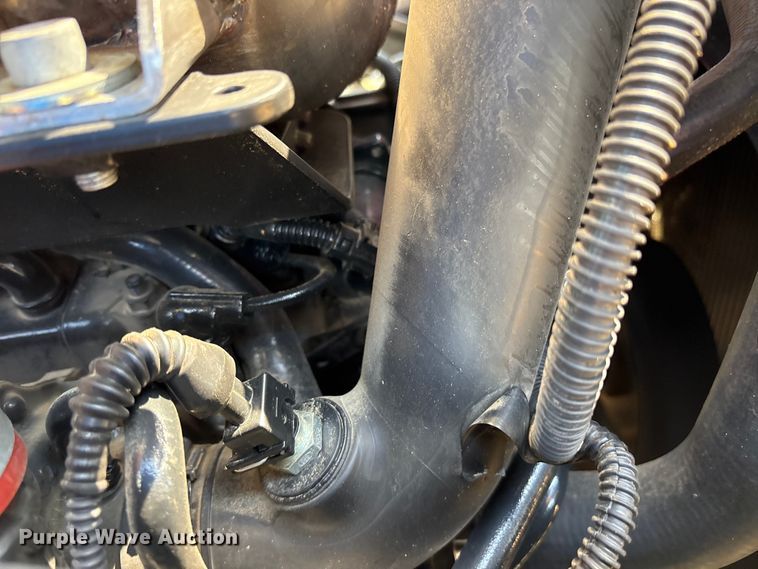 image for item DM1969 2022 New Holland T5.110 MFWD tractor