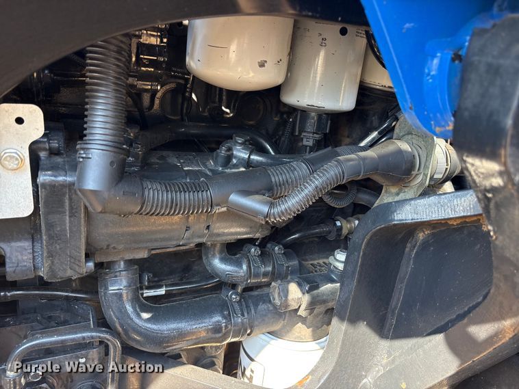 image for item DM1969 2022 New Holland T5.110 MFWD tractor