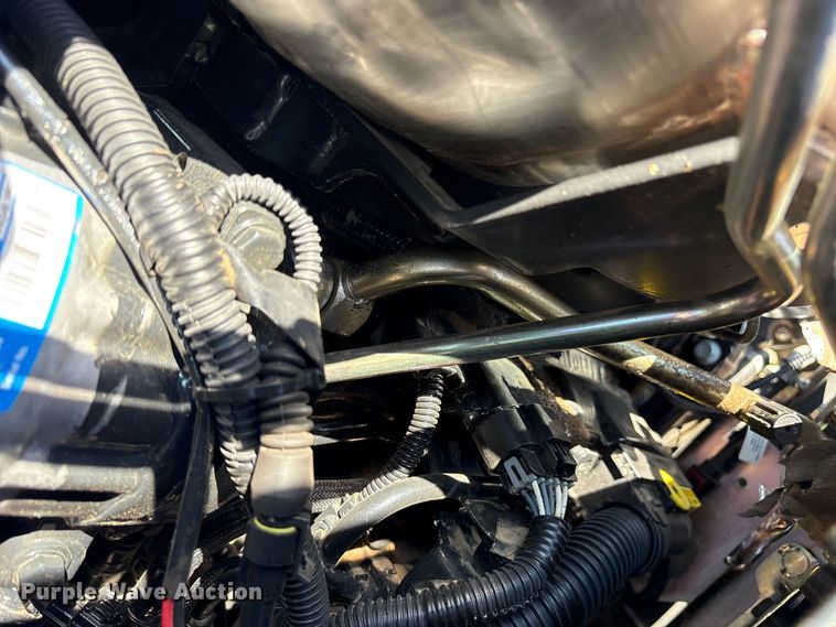 image for item DM1969 2022 New Holland T5.110 MFWD tractor