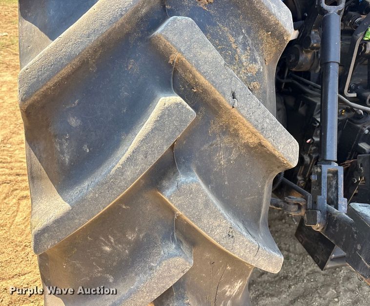 image for item DM1969 2022 New Holland T5.110 MFWD tractor