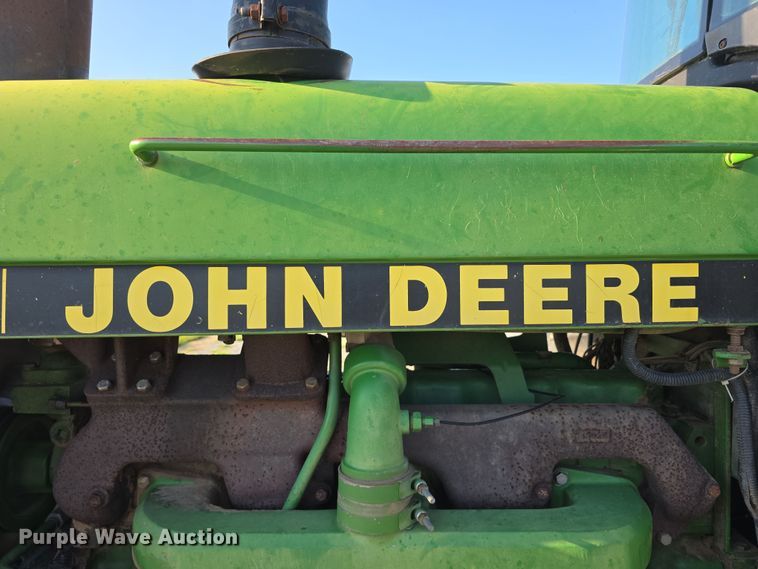 image for item DR3976 1992 John Deere 4455 tractor