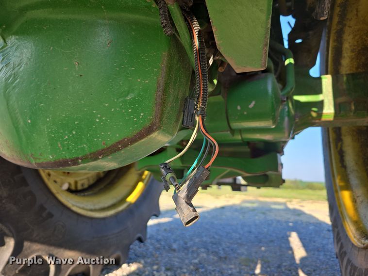 image for item DR3976 1992 John Deere 4455 tractor