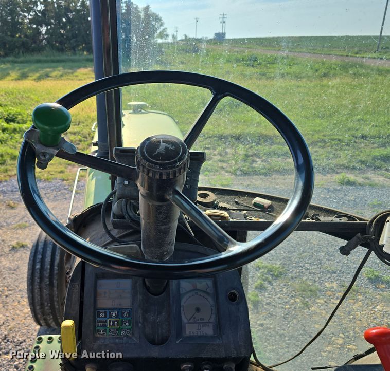 image for item DR3976 1992 John Deere 4455 tractor