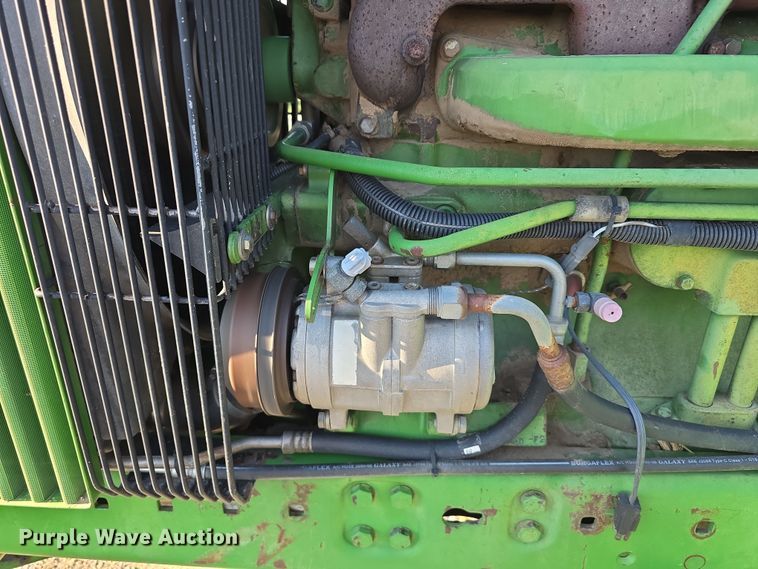 image for item DR3976 1992 John Deere 4455 tractor