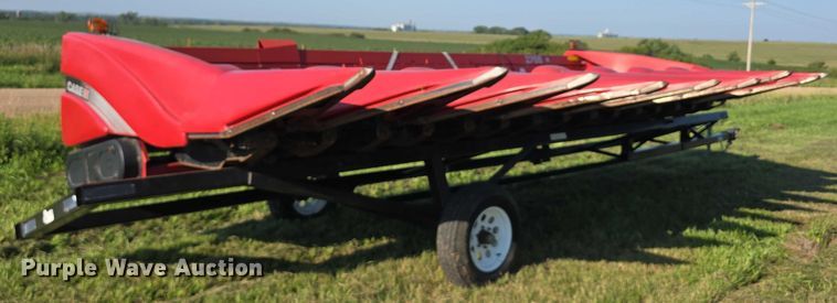 image for item DR3978 Case IH 2208 30 corn head