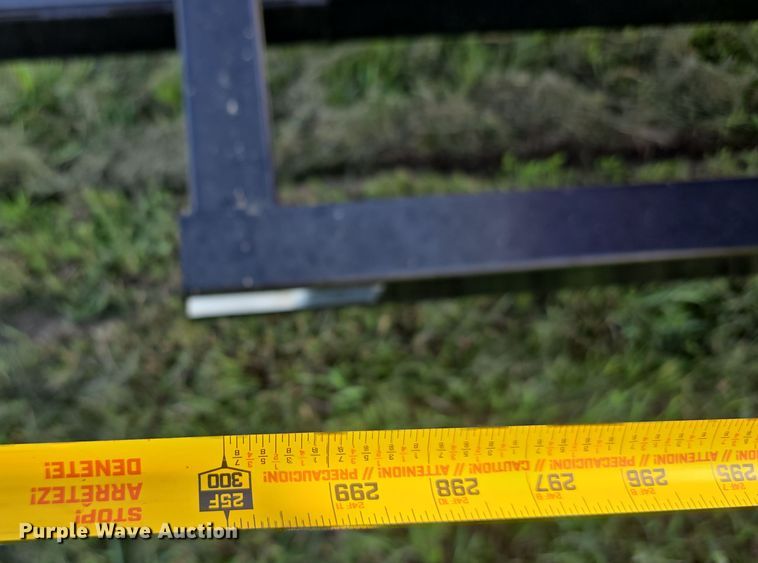 image for item DR3978 Case IH 2208 30 corn head