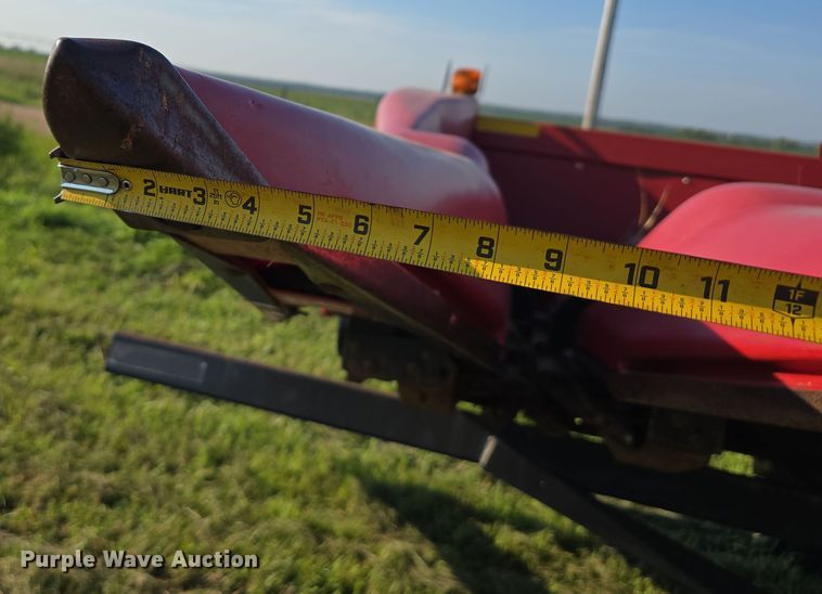 image for item DR3978 Case IH 2208 30 corn head
