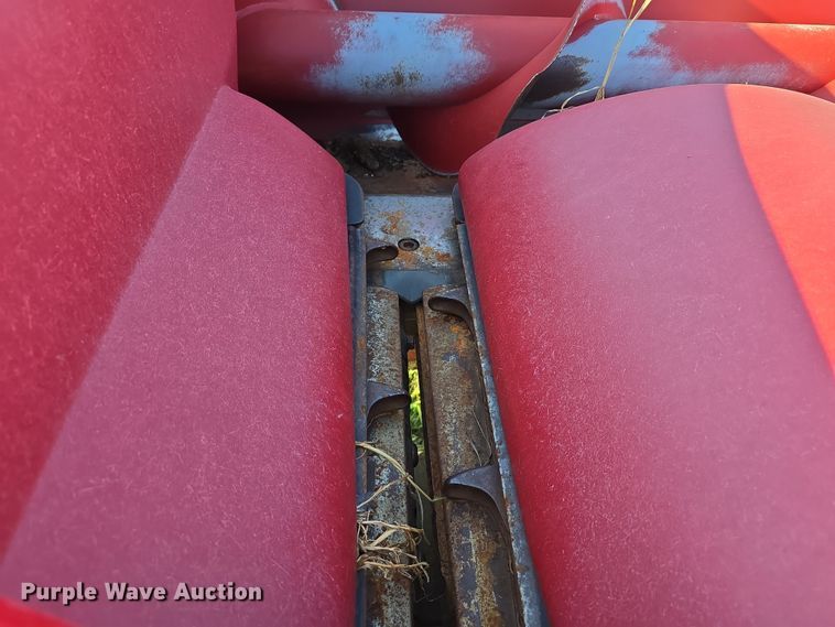 image for item DR3978 Case IH 2208 30 corn head
