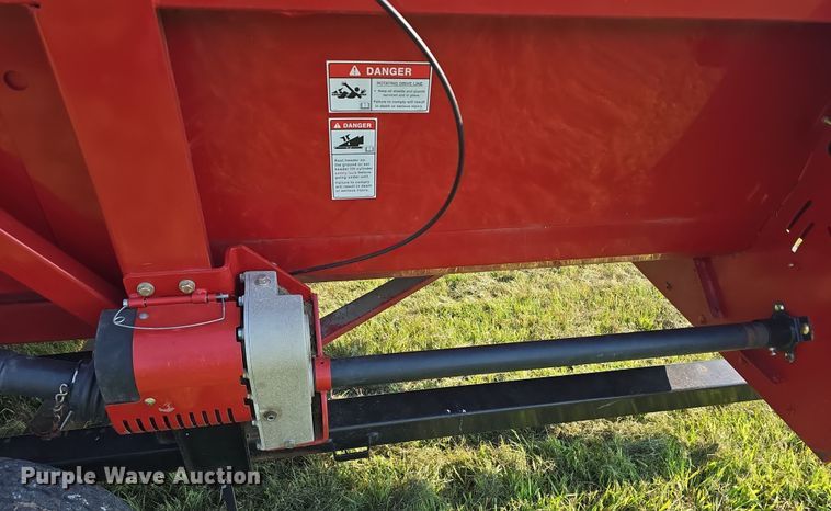 image for item DR3978 Case IH 2208 30 corn head