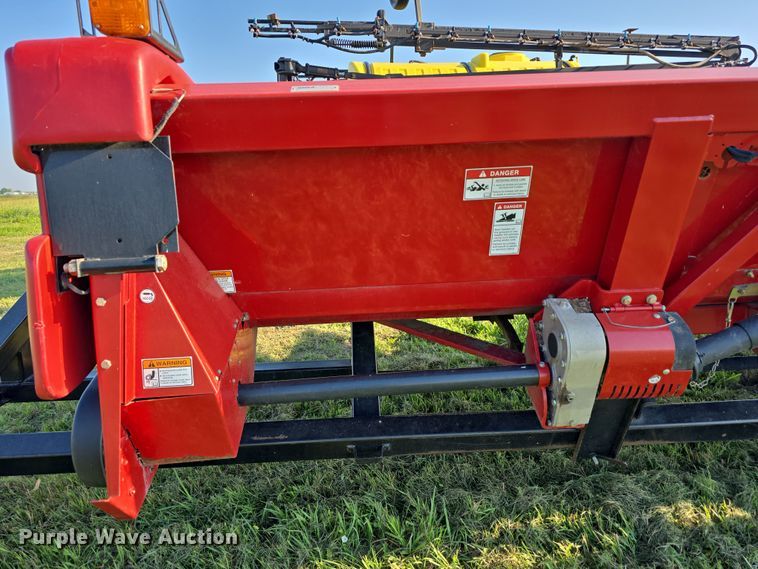 image for item DR3978 Case IH 2208 30 corn head