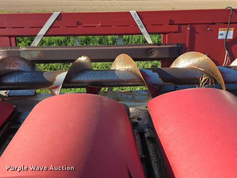image for item DR3978 Case IH 2208 30 corn head