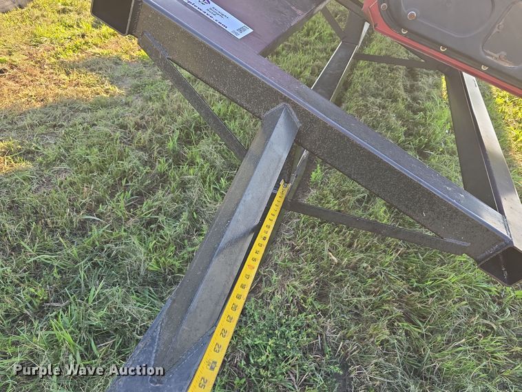 image for item DR3978 Case IH 2208 30 corn head