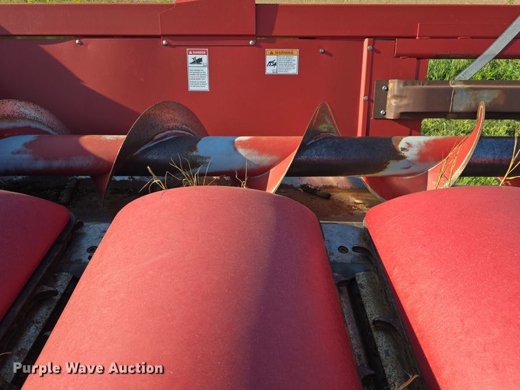 image for item DR3978 Case IH 2208 30 corn head