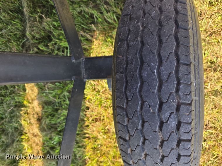 image for item DR3978 Case IH 2208 30 corn head