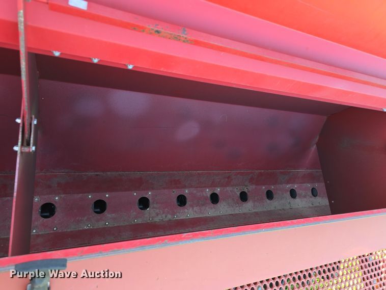 image for item DR3979 Sunflower 9421-25 grain drill