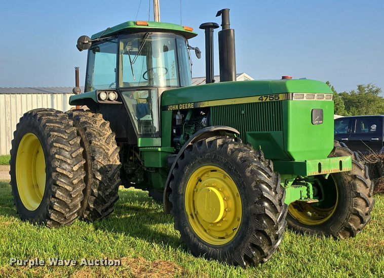 image for item DR3980 1990 John Deere 4755 MFWD tractor