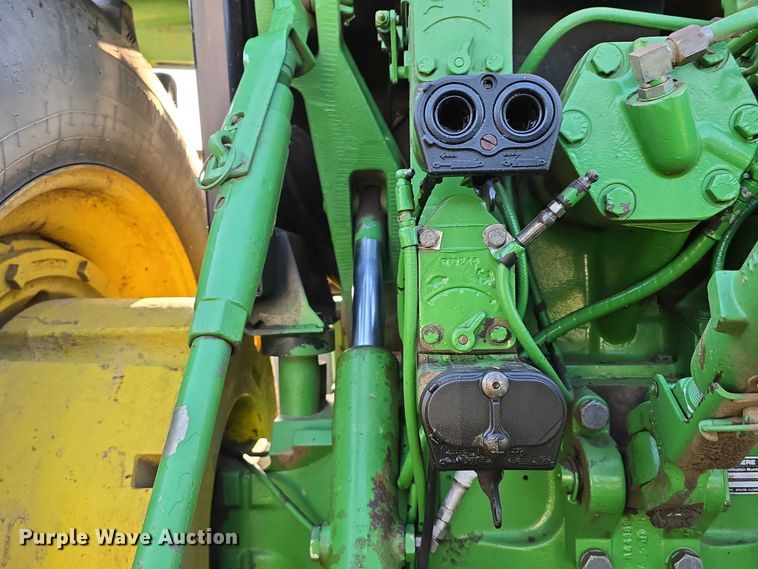 image for item DR3980 1990 John Deere 4755 MFWD tractor