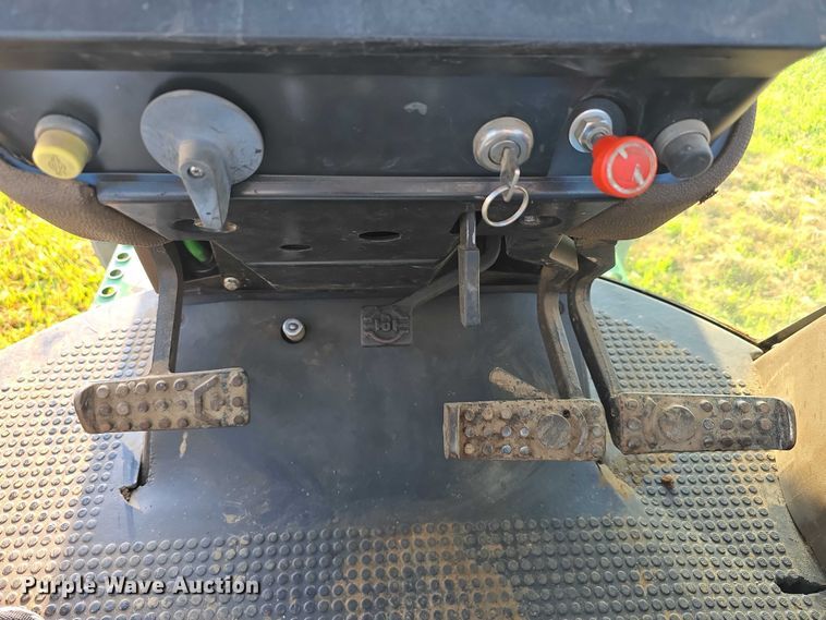 image for item DR3980 1990 John Deere 4755 MFWD tractor