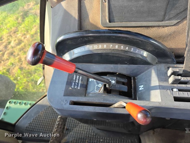 image for item DR3980 1990 John Deere 4755 MFWD tractor