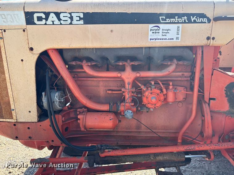 image for item DT3291 Case 930 Comfort King tractor