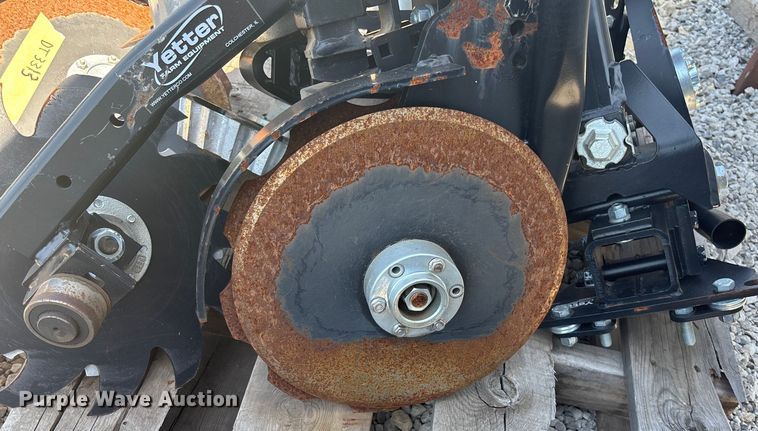 image for item DT3313 (12) row unit components