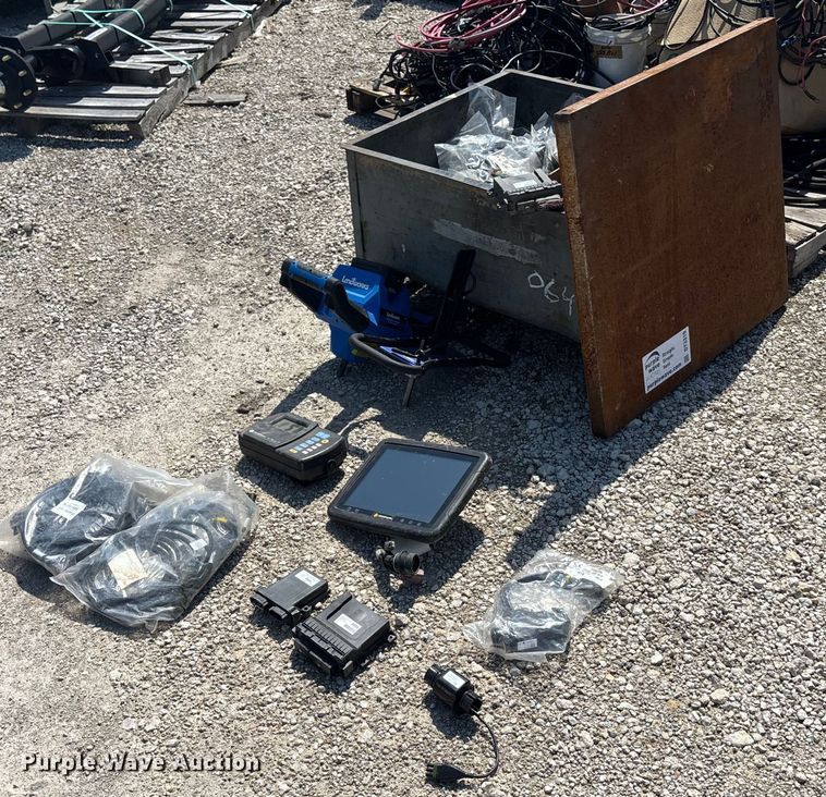 image for item DT3319 Dickey-John Seed Manager SE planter monitor and sensors