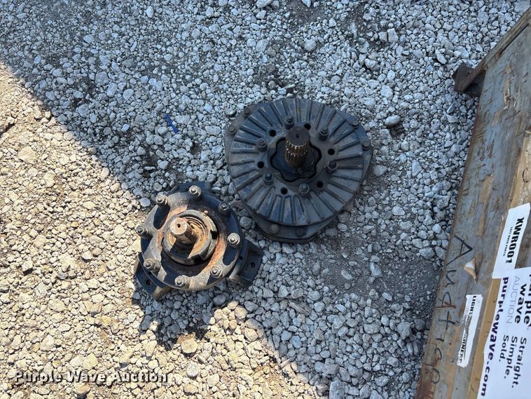 image for item DT3327 Baler parts