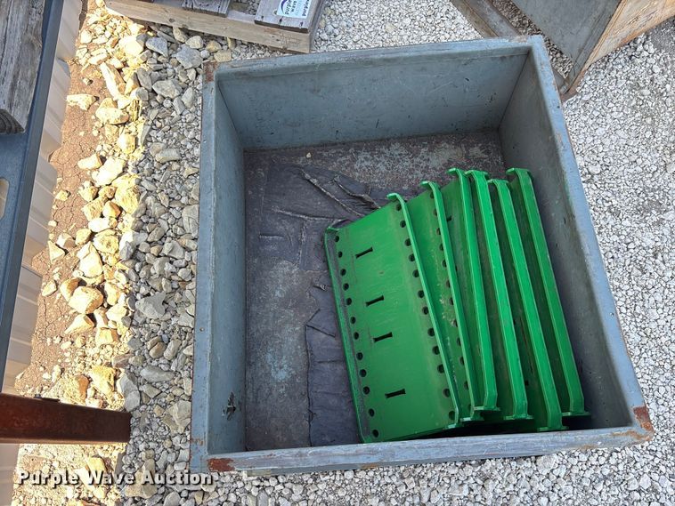 image for item DT3329 (6) planter row unit mounts