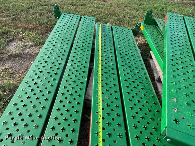 image for item DT3333 Assorted catwalks and steps