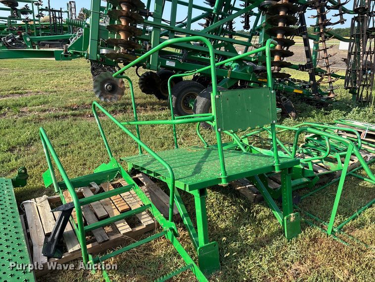 image for item DT3333 Assorted catwalks and steps