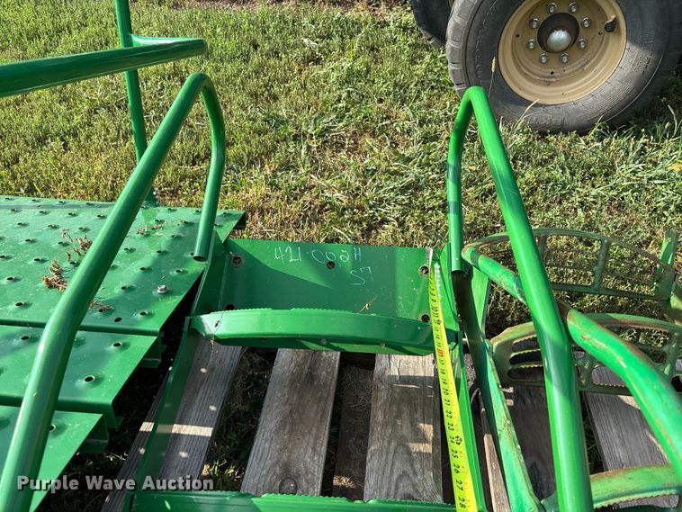 image for item DT3333 Assorted catwalks and steps