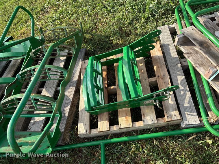 image for item DT3333 Assorted catwalks and steps