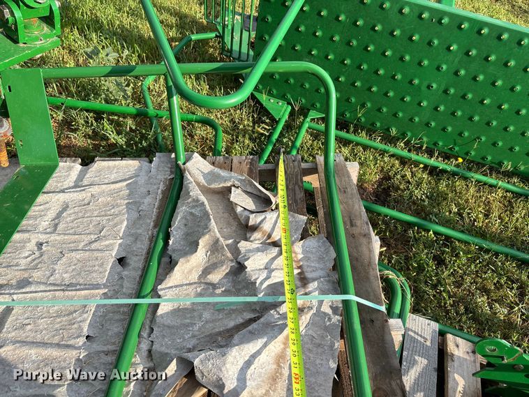 image for item DT3333 Assorted catwalks and steps