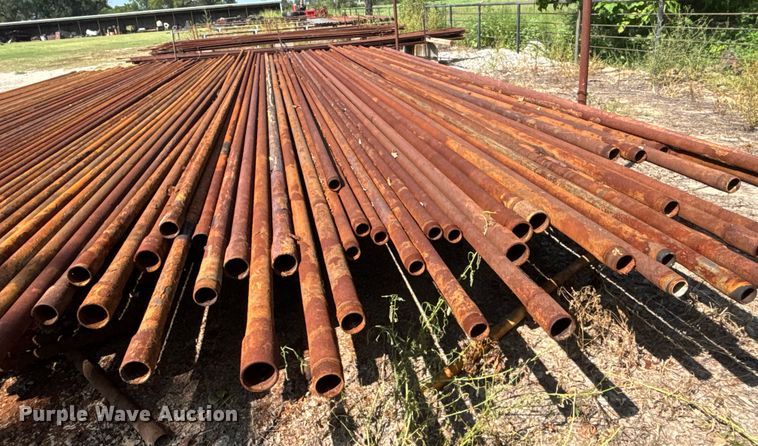 image for item DT3345 Approximately 84 pieces of oilfield pipe